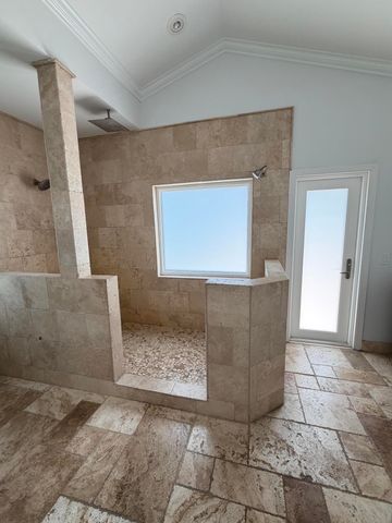 10114 HUNT CLUB Lane, Palm Beach Gardens, FL 33418