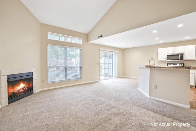 5002 Stratford Pine Lane, Dublin, OH 43016