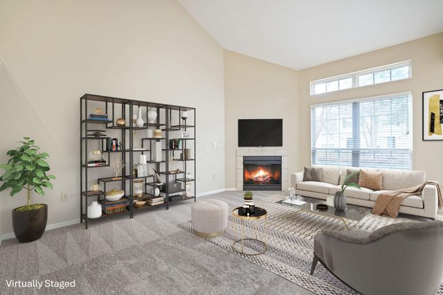 5002 Stratford Pine Lane, Dublin, OH 43016