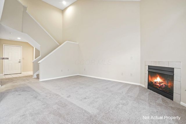 5002 Stratford Pine Lane, Dublin, OH 43016