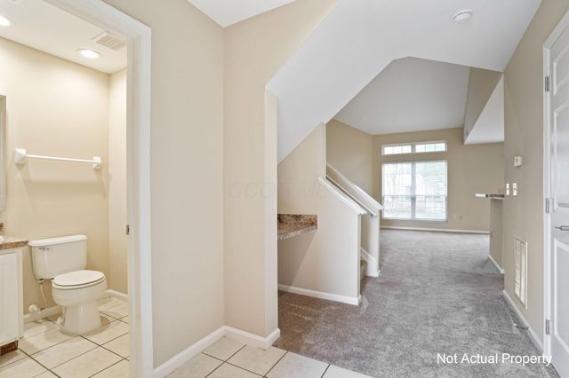 5002 Stratford Pine Lane, Dublin, OH 43016