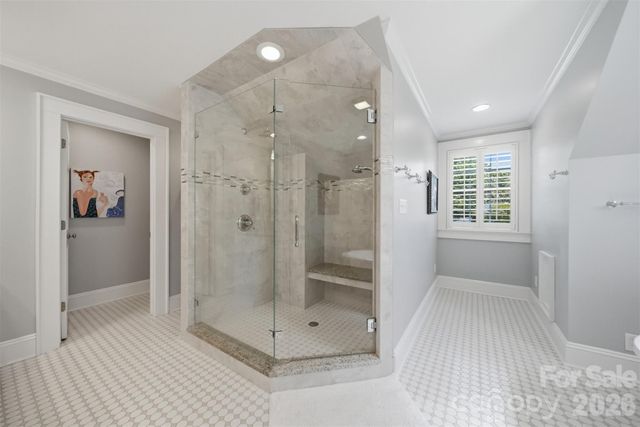 1013 14th Avenue Drive NW, Hickory, NC 28601