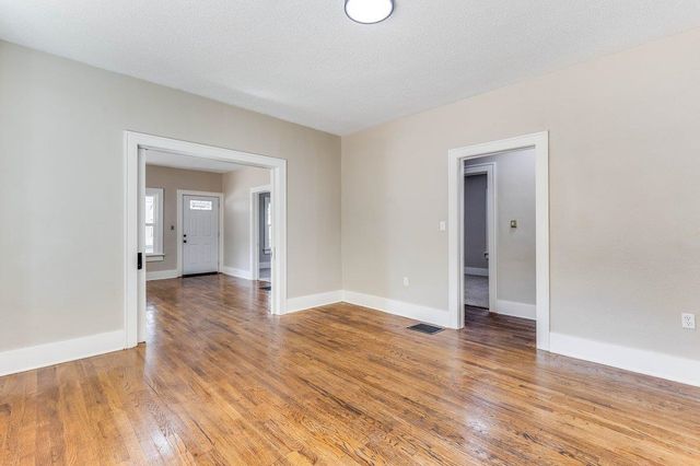722 S Ida, Wichita, KS 67211