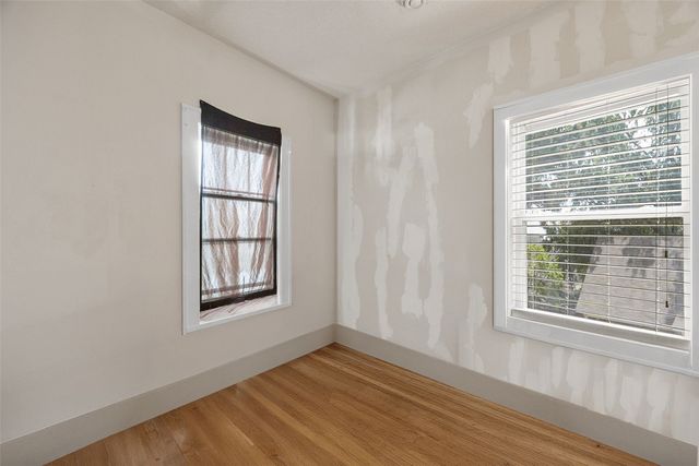 1990 8th Avenue, Marion, IA 52302