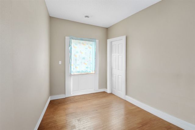 1990 8th Avenue, Marion, IA 52302