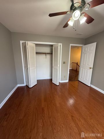 54 Holly Court, Edison, NJ 08820