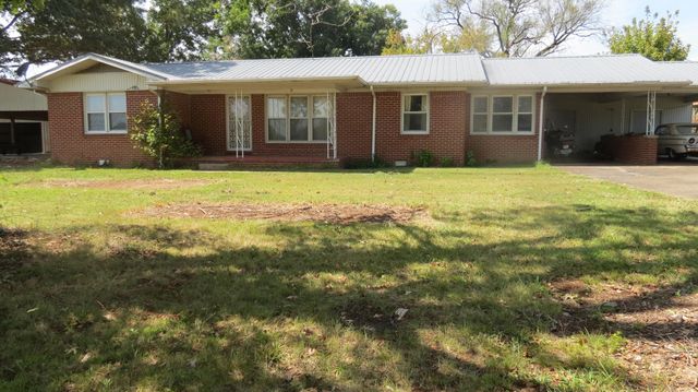 1318 Vise Loop, Decaturville, TN 38329