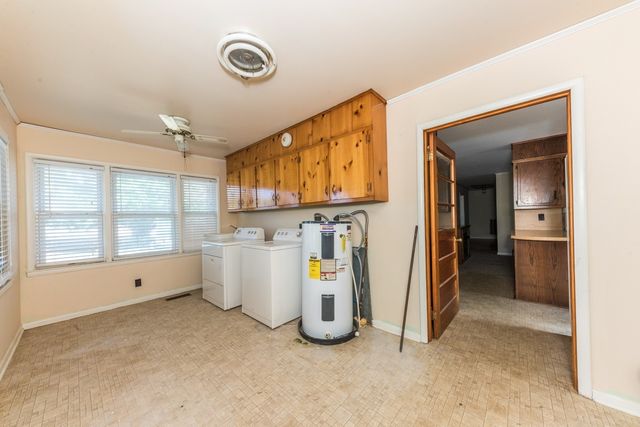 1318 Vise Loop, Decaturville, TN 38329