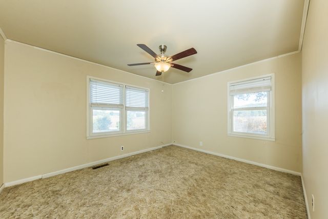 1318 Vise Loop, Decaturville, TN 38329