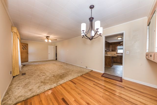 1318 Vise Loop, Decaturville, TN 38329