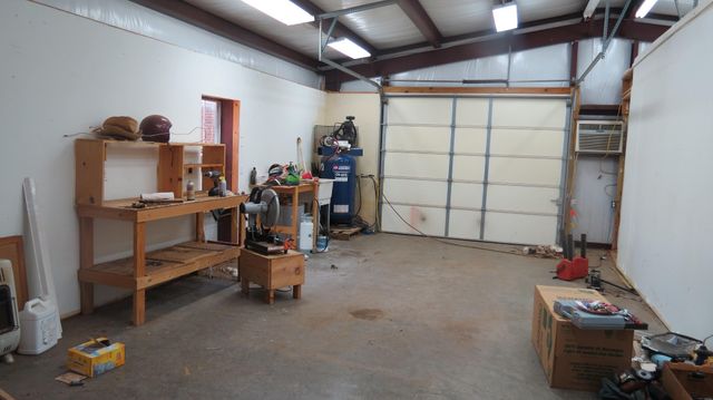 1318 Vise Loop, Decaturville, TN 38329