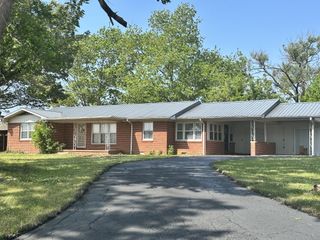 1318 Vise Loop, Decaturville, TN 38329