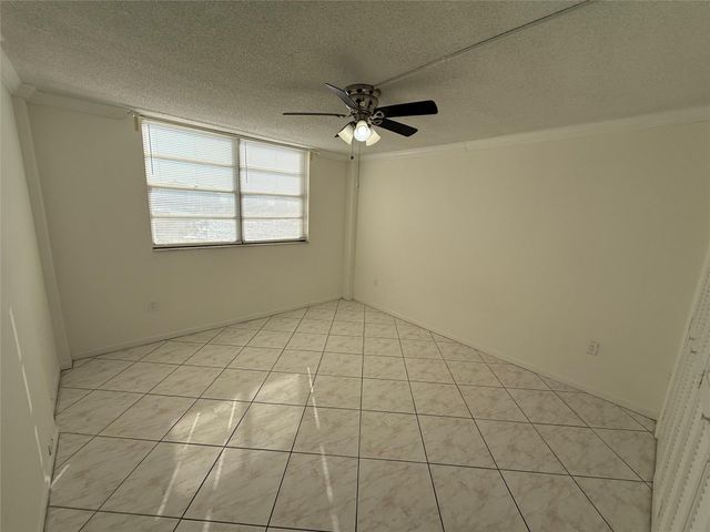 1833 S Ocean Drive 808, Hallandale Beach, FL 33009