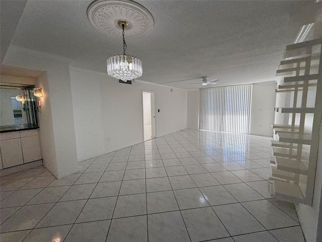 1833 S Ocean Drive 808, Hallandale Beach, FL 33009
