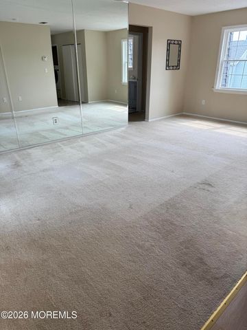 98 Beachway Avenue 9, Keansburg, NJ 07734