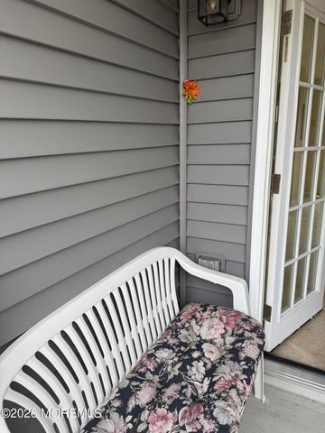 98 Beachway Avenue 9, Keansburg, NJ 07734