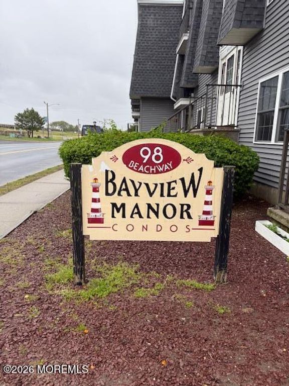98 Beachway Avenue 9, Keansburg, NJ 07734