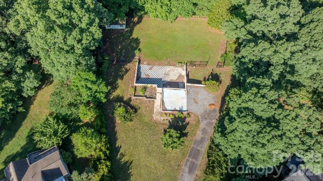 115 Gatwick Court, Statesville, NC 28677