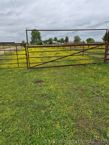 105897 S 4170, Checotah, OK 74426