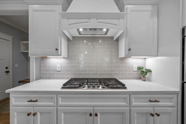 811 Brook Trl, Lebanon, TN 37087