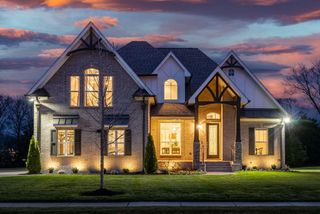 811 Brook Trl, Lebanon, TN 37087
