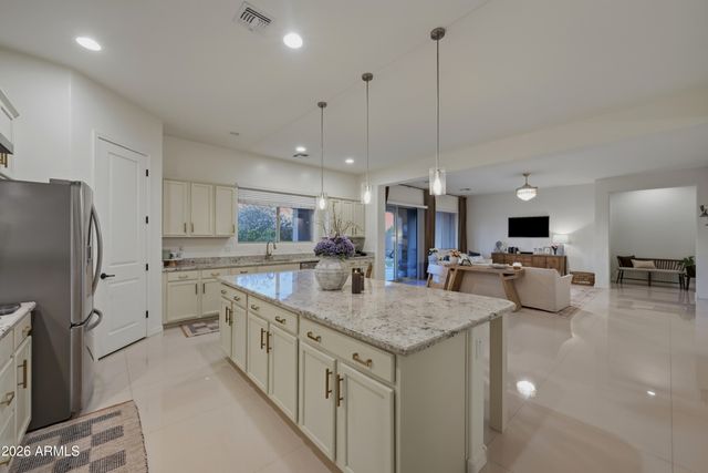3010 E Desert Lane, Phoenix, AZ 85042
