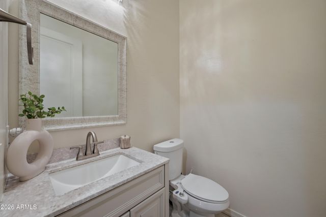 3010 E Desert Lane, Phoenix, AZ 85042