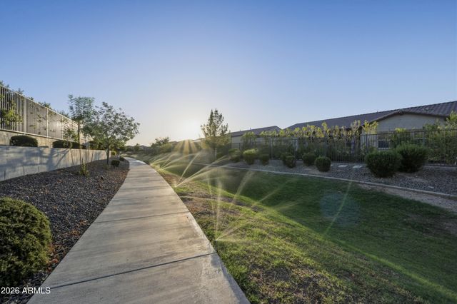 3010 E Desert Lane, Phoenix, AZ 85042