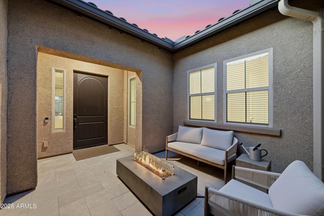 3010 E Desert Lane, Phoenix, AZ 85042