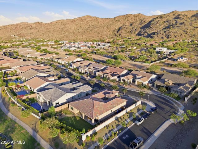 3010 E Desert Lane, Phoenix, AZ 85042