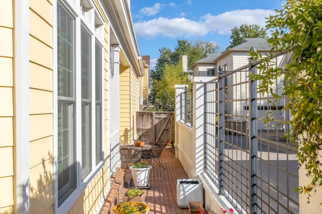 840 HARBOR CREST DR, Memphis, TN 38103