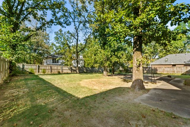 2409 Ozark Drive, North Little Rock, AR 72116