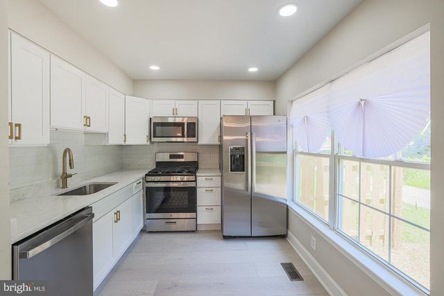 1007 N WOODYEAR ST, Baltimore, MD 21217