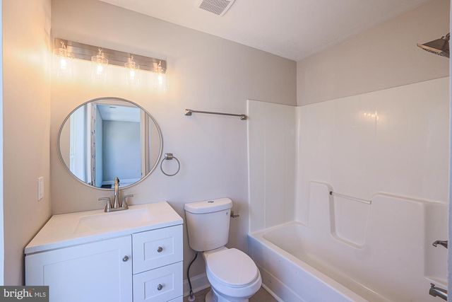 1007 N WOODYEAR ST, Baltimore, MD 21217