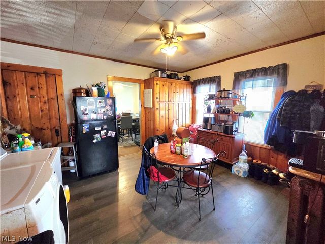 4001 Archwood Avenue, Cleveland, OH 44109