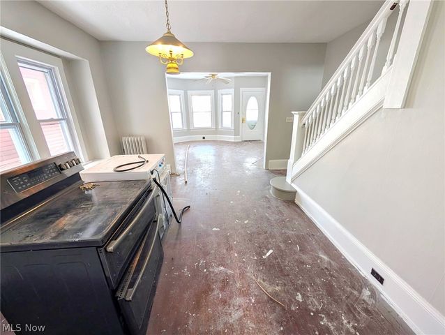 4001 Archwood Avenue, Cleveland, OH 44109