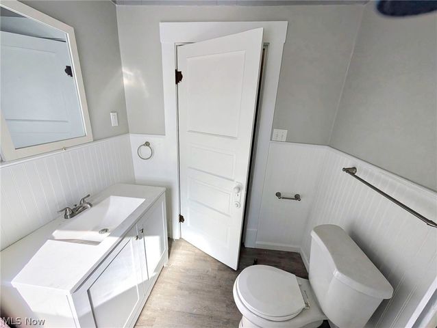 4001 Archwood Avenue, Cleveland, OH 44109