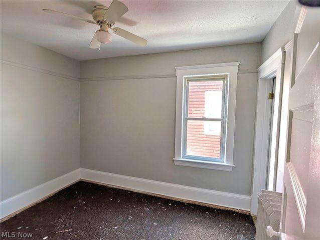 4001 Archwood Avenue, Cleveland, OH 44109