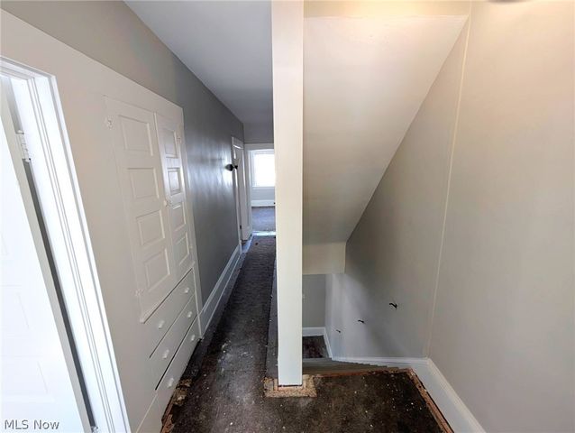 4001 Archwood Avenue, Cleveland, OH 44109