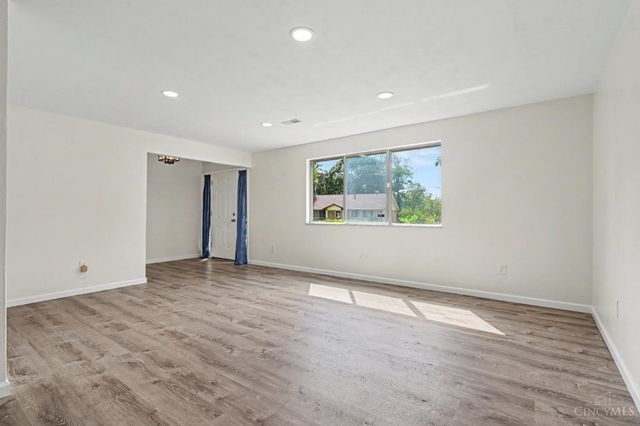 350 Blairwood Drive, Trotwood, OH 45426