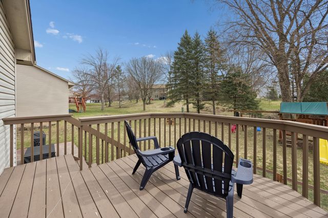 738 N Hay Lake Road, Eagan, MN 55123