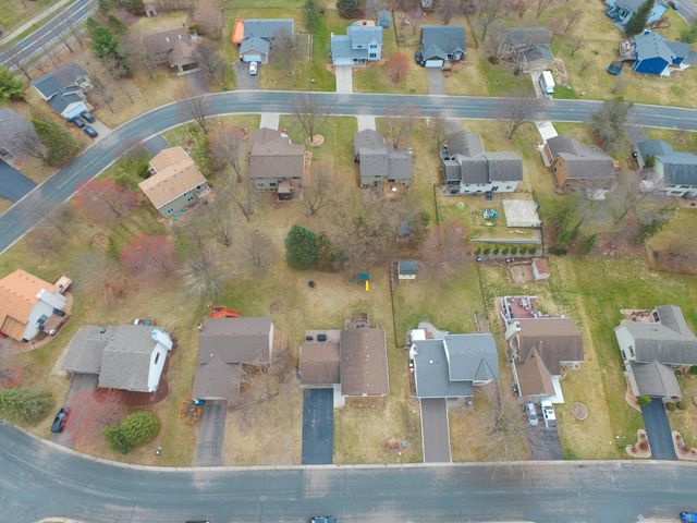 738 N Hay Lake Road, Eagan, MN 55123