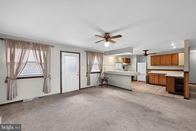 622 APACHE LN, Plymouth Meeting, PA 19462