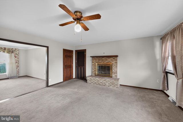 622 APACHE LN, Plymouth Meeting, PA 19462