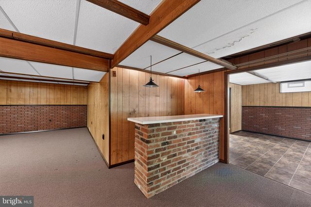 622 APACHE LN, Plymouth Meeting, PA 19462