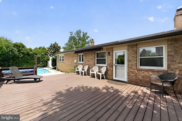 622 APACHE LN, Plymouth Meeting, PA 19462
