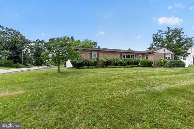 622 APACHE LN, Plymouth Meeting, PA 19462