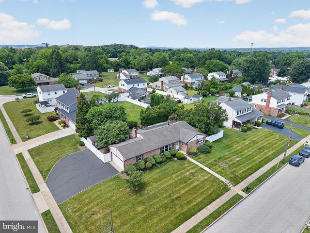 622 APACHE LN, Plymouth Meeting, PA 19462