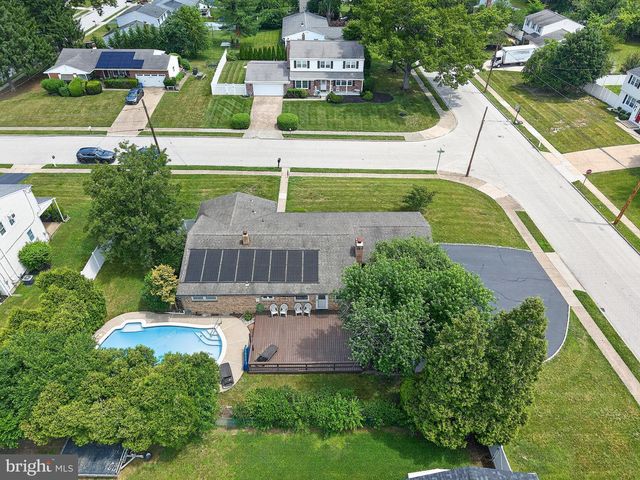 622 APACHE LN, Plymouth Meeting, PA 19462