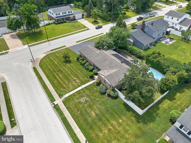 622 APACHE LN, Plymouth Meeting, PA 19462
